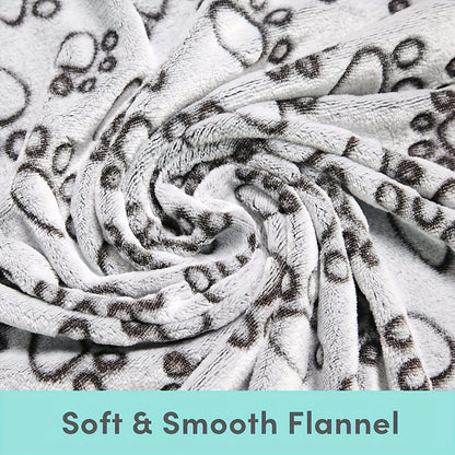 Soft Fluffy Pet Blanket – Warm Mat for Dogs & Cats